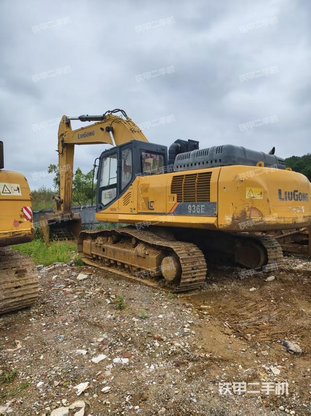柳工CLG933E挖掘機