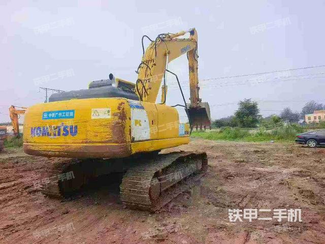 整機(jī)右后45°(整機(jī)外觀) 整機(jī)右后45°(整機(jī)外觀)