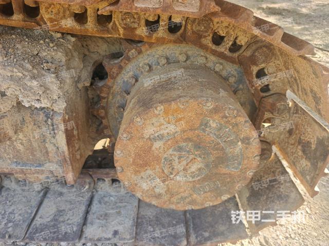 左驱动轮（行走机构）