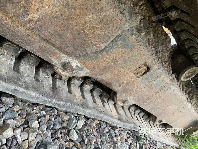 单侧履带整体（整机外观）