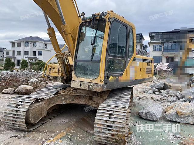 山東臨工E6205F挖掘機(jī)