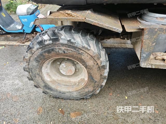 左導(dǎo)向輪(行走機(jī)構(gòu)) 左導(dǎo)向輪(行走機(jī)構(gòu))