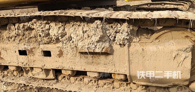 单侧履带整体（整机外观）