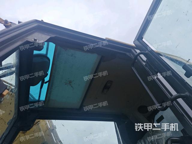 頂棚整體（駕駛室部分）