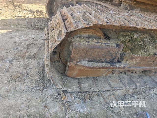 左导向轮（行走机构）