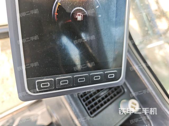 显示屏 （驾驶室部分）