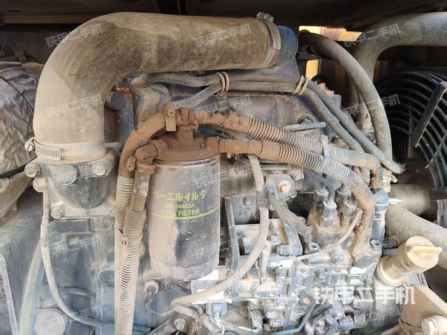 发动机整体俯视（整机外观）