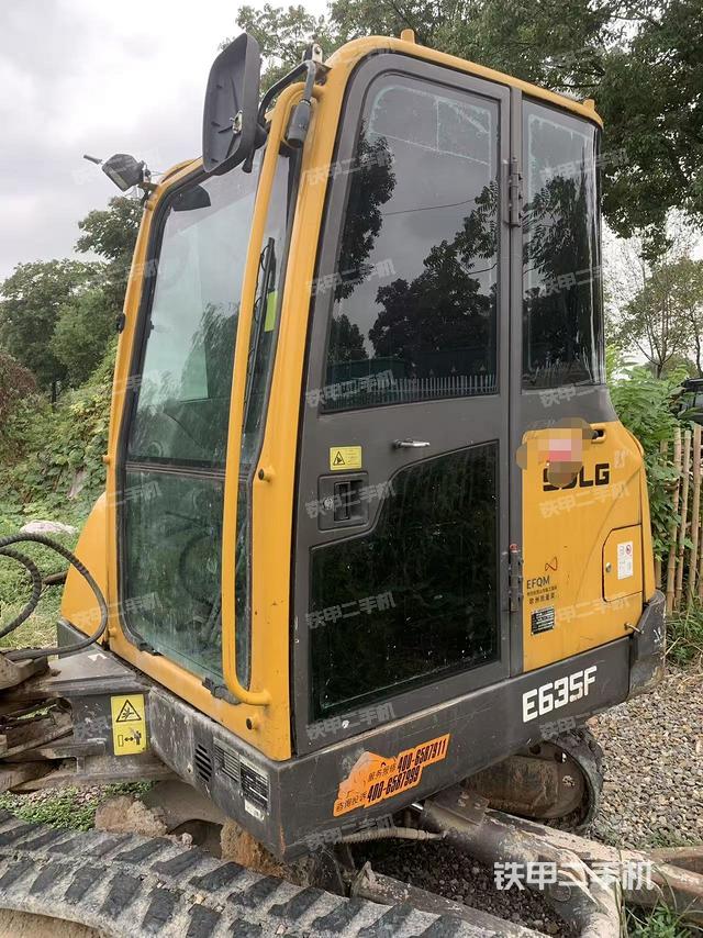 山東臨工E635F挖掘機