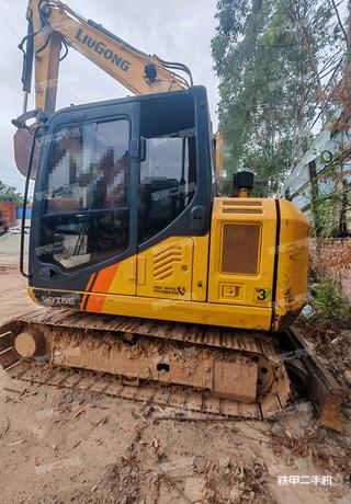 北海柳工CLG9075E挖掘机实拍图片