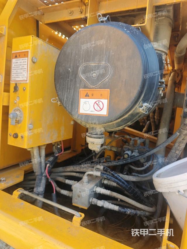 液压泵室（大件舱室）