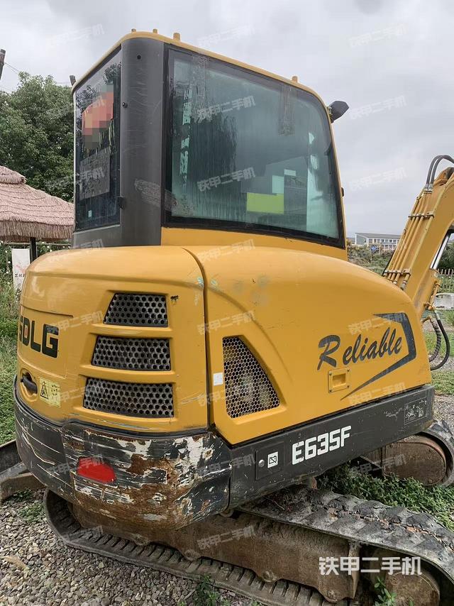 整机右后45°（整机外观）