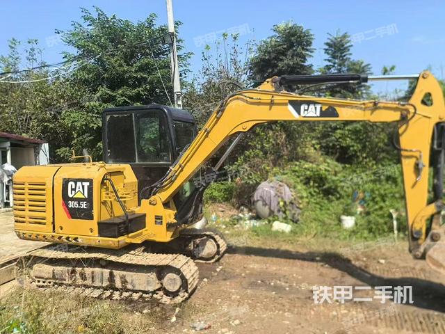 整機右后45°(整機外觀) 整機右后45°(整機外觀)