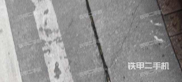發(fā)動機整體俯視(整機外觀) 發(fā)動機整體俯視(整機外觀)