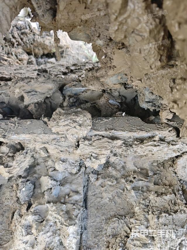 右侧行走马达盖板（行走机构）