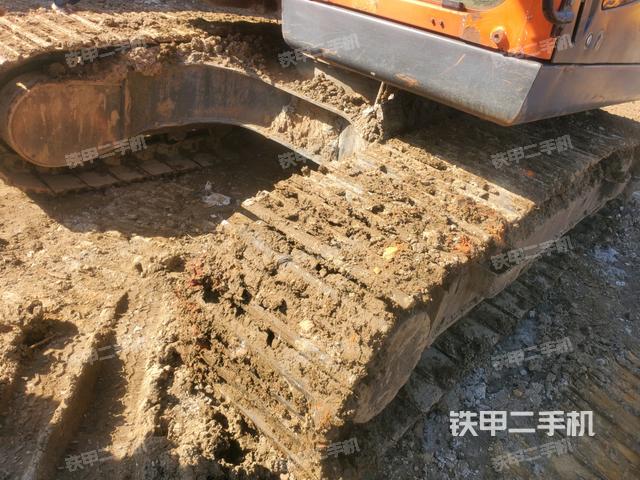 左托鏈輪和鏈筋(行走機(jī)構(gòu)) 左托鏈輪和鏈筋(行走機(jī)構(gòu))