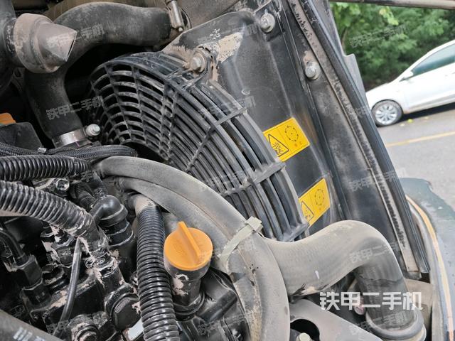 水箱+風(fēng)扇特寫(上車部件) 水箱+風(fēng)扇特寫(上車部件)