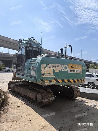 神鋼SK200-8挖掘機(jī)