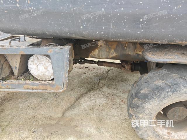 左托鏈輪和鏈筋(行走機(jī)構(gòu)) 左托鏈輪和鏈筋(行走機(jī)構(gòu))