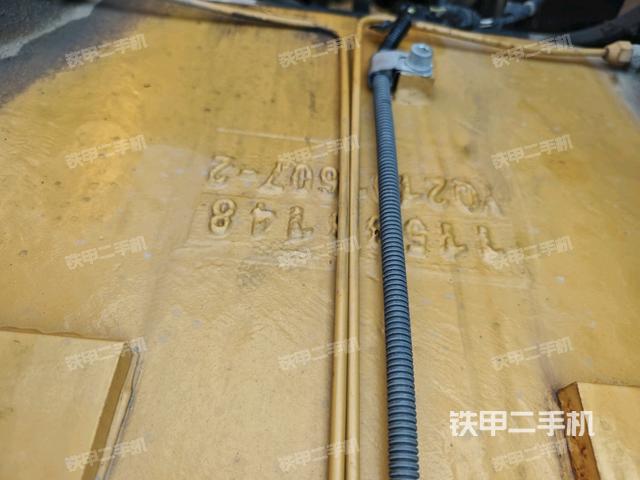 大臂根部 斜视（工作和回转装置）