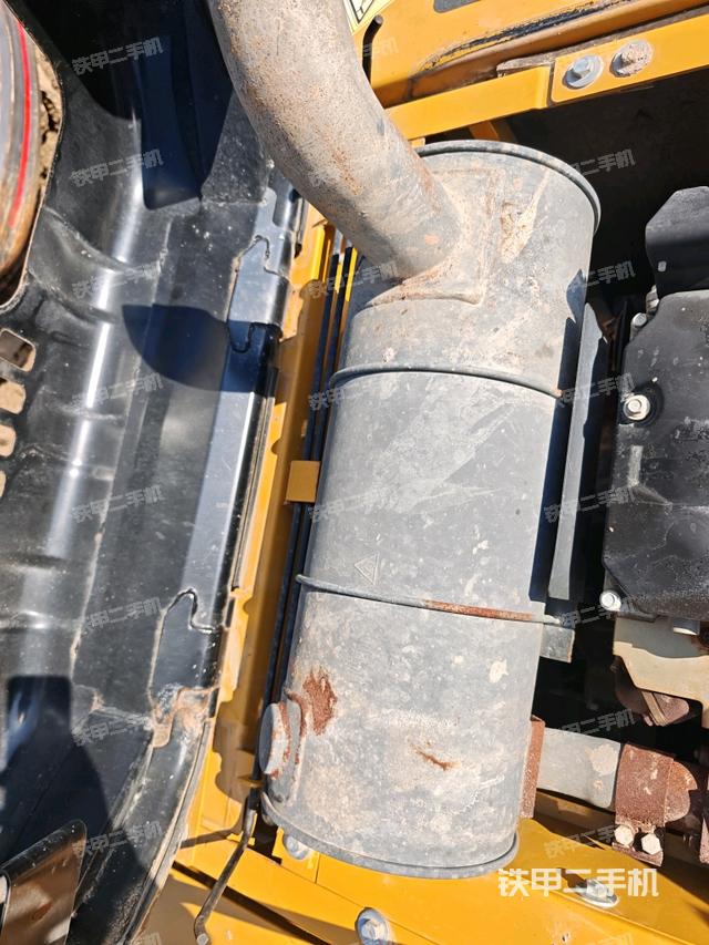 气门室盖螺丝特写（上车部件）