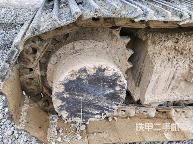 左驅(qū)動輪(行走機構(gòu)) 左驅(qū)動輪(行走機構(gòu))