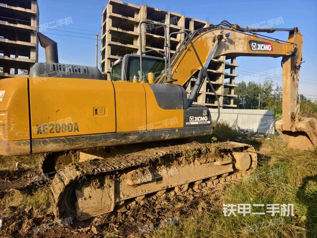 右后45(整機(jī)外觀) 右后45(整機(jī)外觀)