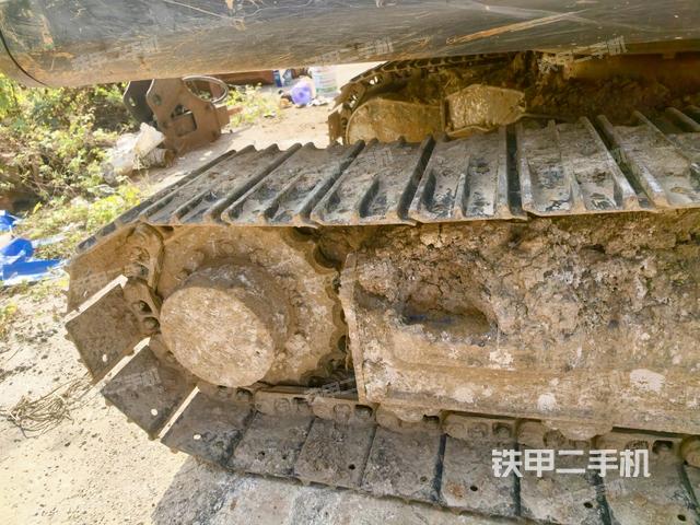 右驱动轮(行走机构) 右驱动轮(行走机构)