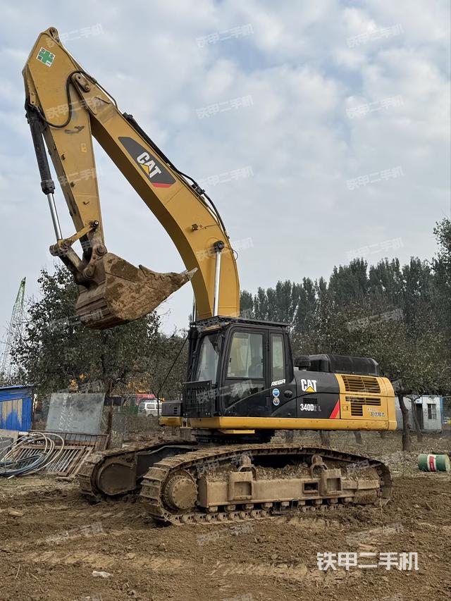 卡特彼勒340D2L挖掘机