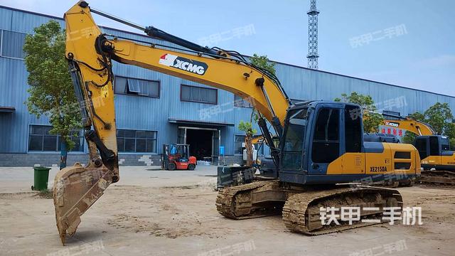 徐工XE200DA挖掘機(jī)