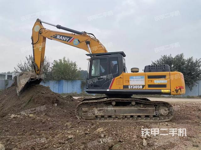 三一重工SY305H挖掘机