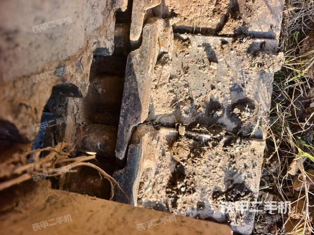 右驅(qū)動(dòng)輪(行走機(jī)構(gòu)) 右驅(qū)動(dòng)輪(行走機(jī)構(gòu))