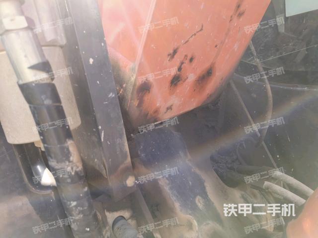 大臂根部?斜(工作和回轉(zhuǎn)裝置) 大臂根部?斜(工作和回轉(zhuǎn)裝置)