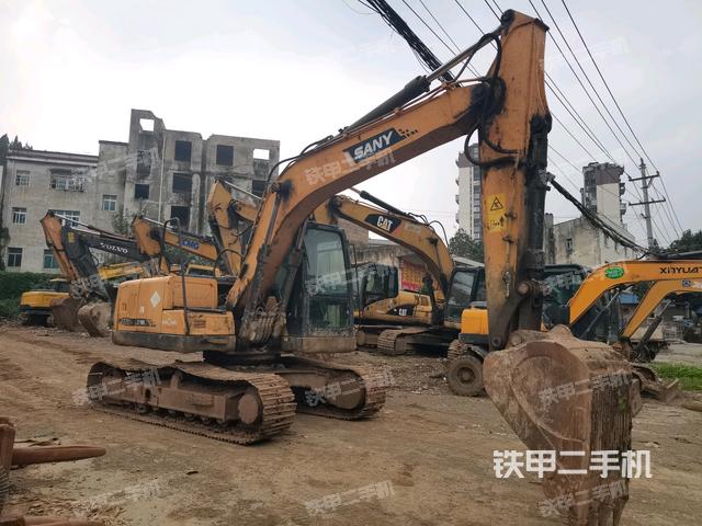 右前45(整機外觀) 右前45(整機外觀)