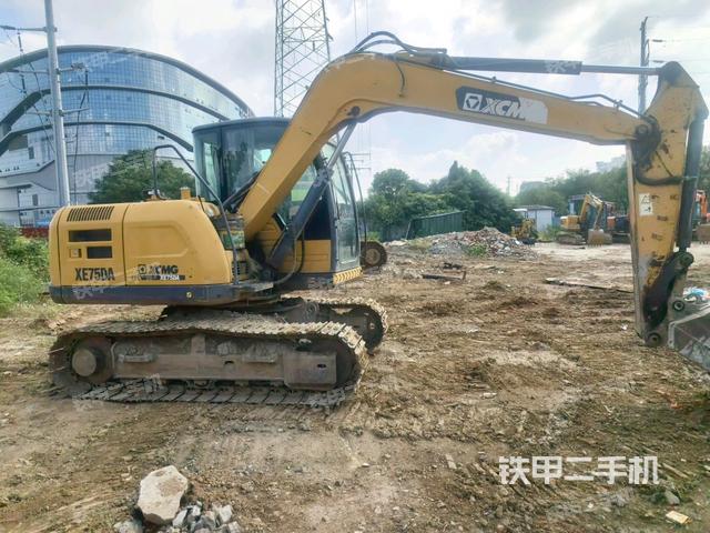 右前45(整機(jī)外觀) 右前45(整機(jī)外觀)