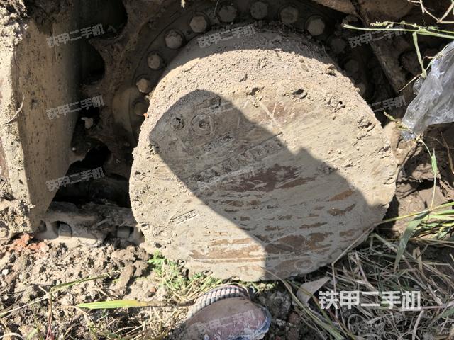 右側(cè)行走馬達(dá)蓋板(行走機(jī)構(gòu)) 右側(cè)行走馬達(dá)蓋板(行走機(jī)構(gòu))