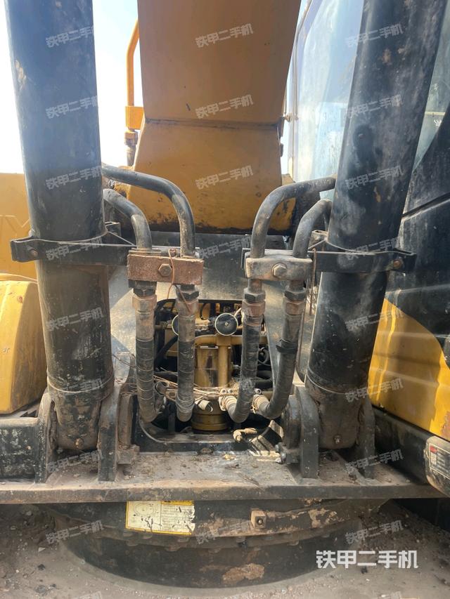 大臂整體?右側(cè)（工作和回轉(zhuǎn)裝置）