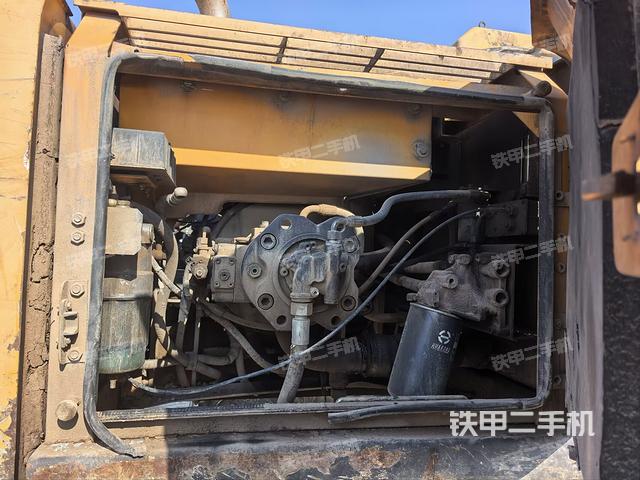 液壓泵室(大件艙室) 液壓泵室(大件艙室)