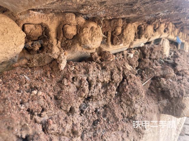 左托鏈輪和鏈筋（行走機(jī)構(gòu)）