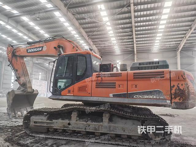 斗山DX380LC-9C挖掘機