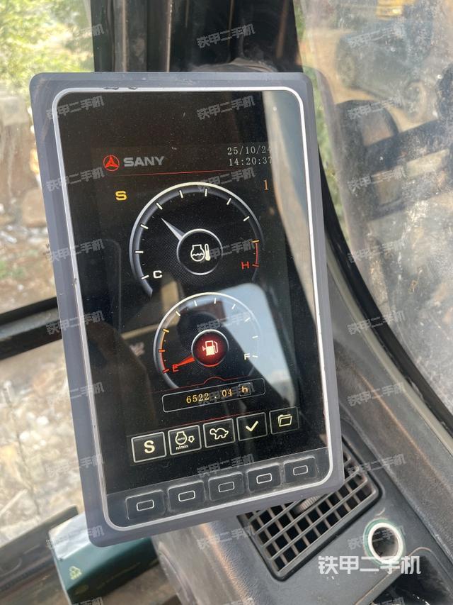 顯示屏?（駕駛室部分）