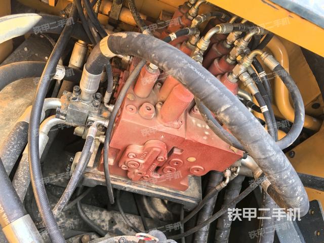 分配閥(上車部件) 分配閥(上車部件)