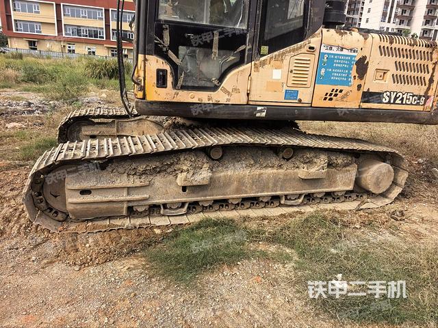 左側(cè)履帶整體?(行走機構(gòu)) 左側(cè)履帶整體?(行走機構(gòu))