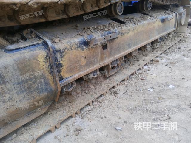 右驅(qū)動輪(行走機構(gòu)) 右驅(qū)動輪(行走機構(gòu))