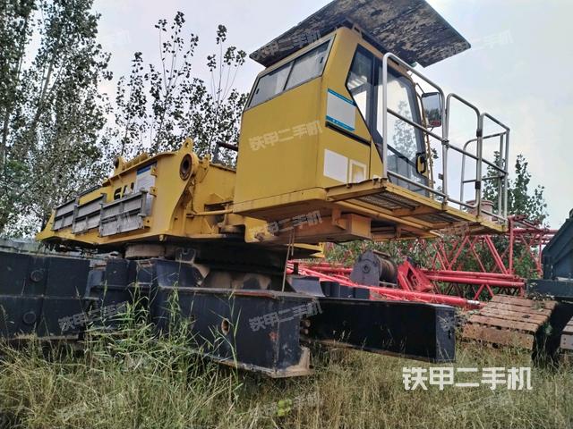 整機(jī)左側(cè)(設(shè)備外觀及核心部件) 整機(jī)左側(cè)(設(shè)備外觀及核心部件)