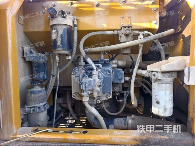 液壓泵室(大件艙室) 液壓泵室(大件艙室)