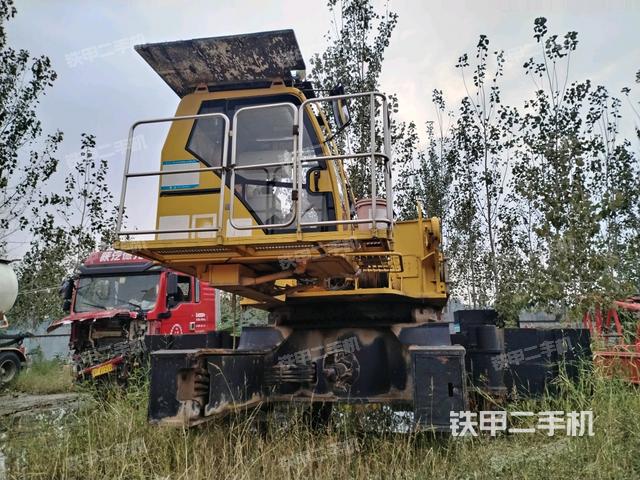 整機(jī)右后45°(設(shè)備外觀及核心部件) 整機(jī)右后45°(設(shè)備外觀及核心部件)
