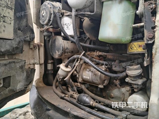 发动机整体俯视(整机外观) 发动机整体俯视(整机外观)