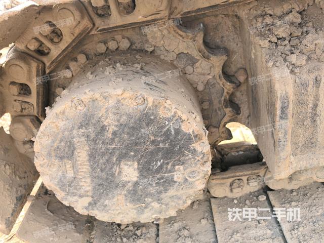 右側(cè)行走馬達(dá)蓋板(行走機(jī)構(gòu)) 右側(cè)行走馬達(dá)蓋板(行走機(jī)構(gòu))
