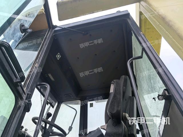 后玻璃角标(压路机驾驶室) 后玻璃角标(压路机驾驶室)