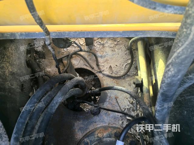 中央回轉(zhuǎn)接頭特寫(上車部件) 中央回轉(zhuǎn)接頭特寫(上車部件)
